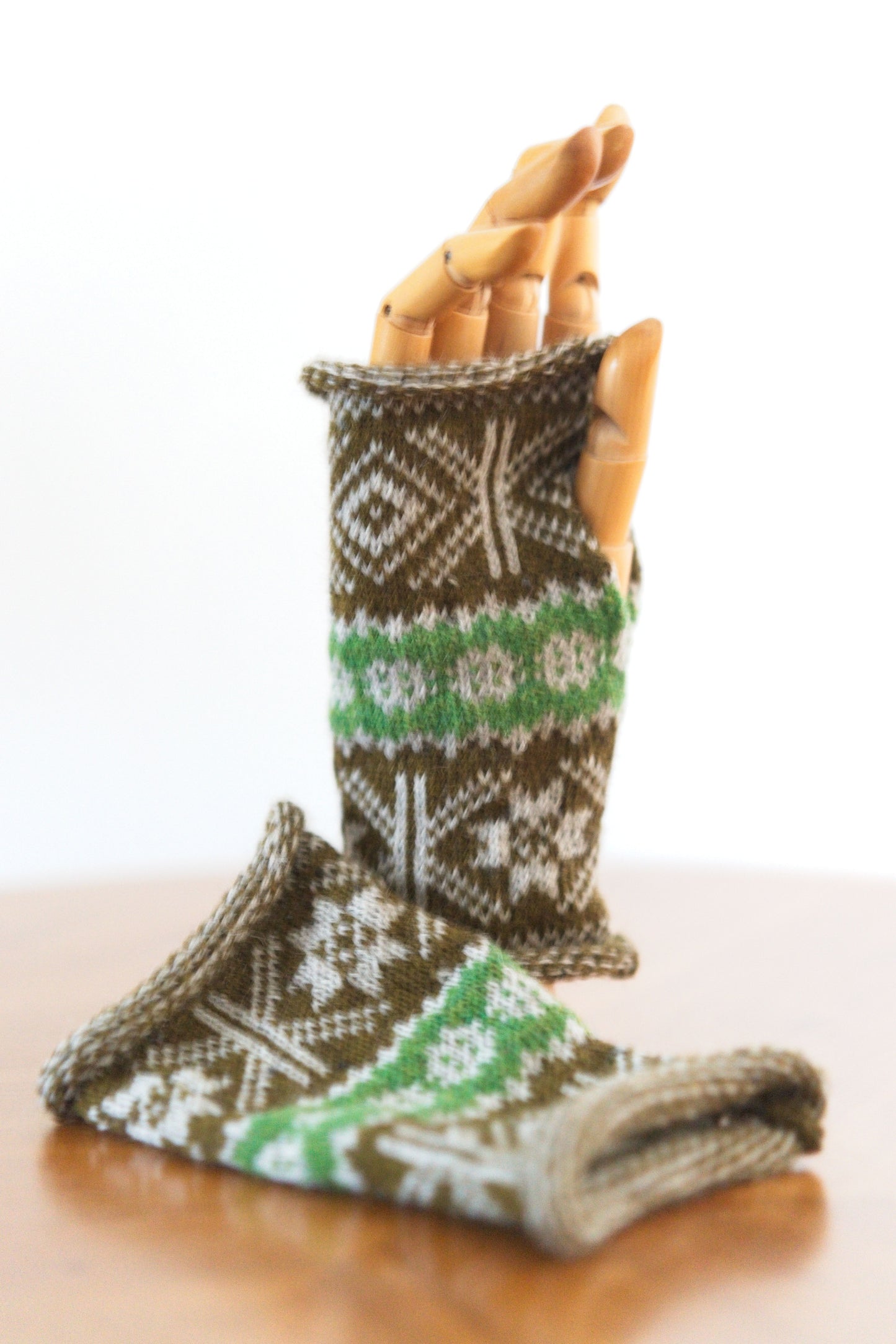 Hand Warmers - Bracken / Rhedynen